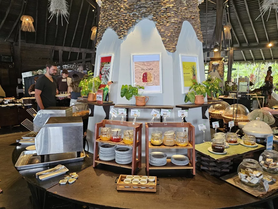 Frukost: sylt och marmelad