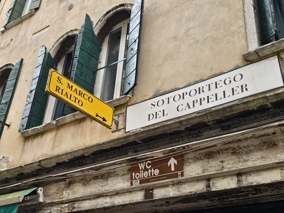 Skyltning för fotgängare