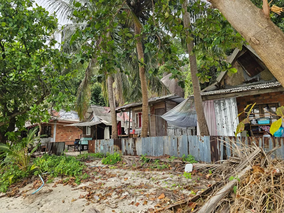 Rin Nai Beach, ett slumområde vid stranden