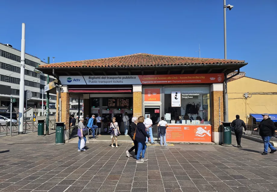 Biljettkontor i Piazzale Roma