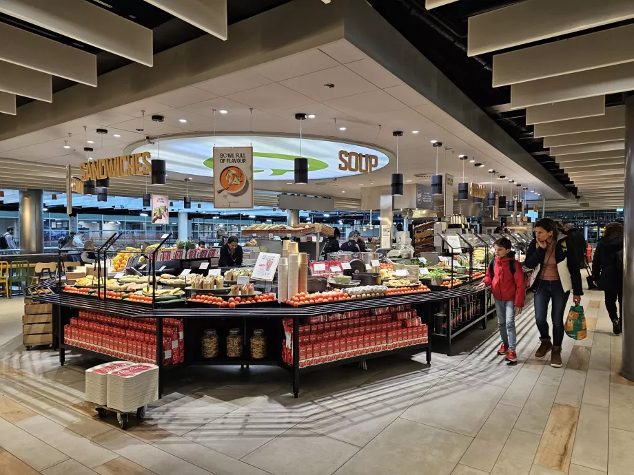 Food Court, transitzon, Schengen