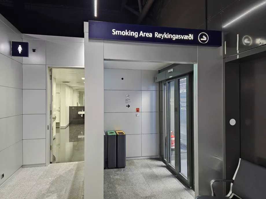 Rökrum efter säkerhetskontroll