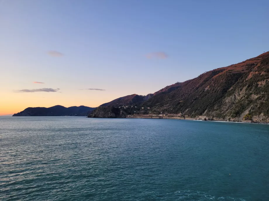 Utsikt över kusten mot Corniglia