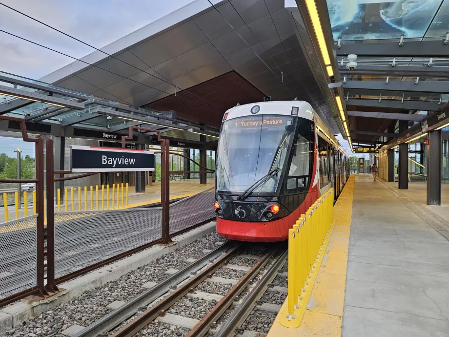Linje 1, elektriska spårvagnar