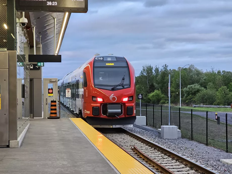 Linje 2, dieseltåg