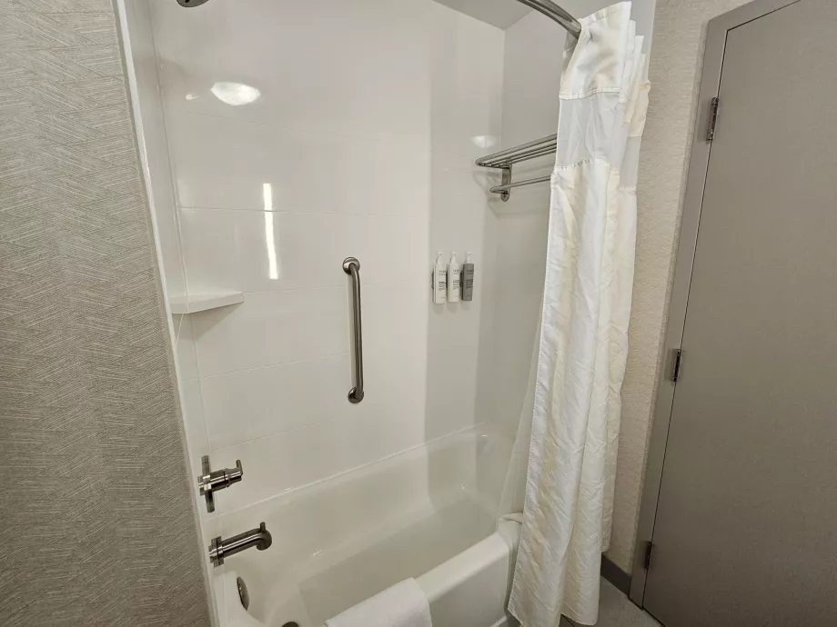 Hilton Garden Inn, badrum