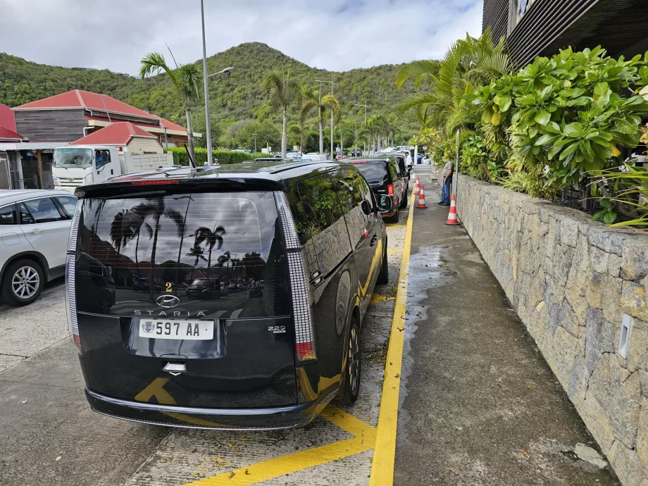 Taxi, flygplats SBH