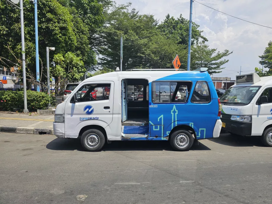 Minibuss TransJakarta