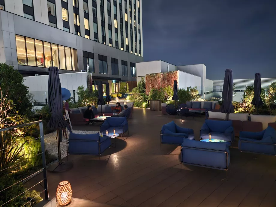 Uteterrass på restaurangen Gallery 11