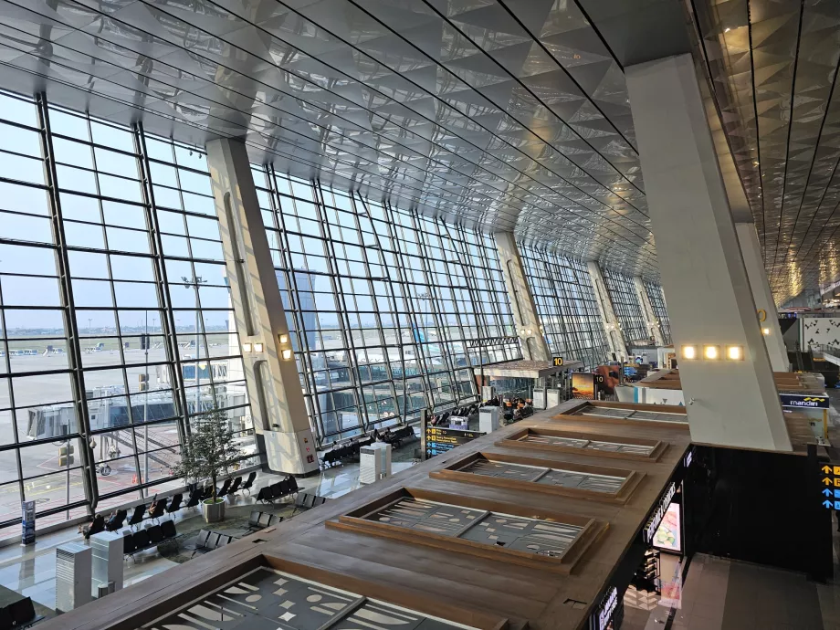 Terminal 3, transitzonen