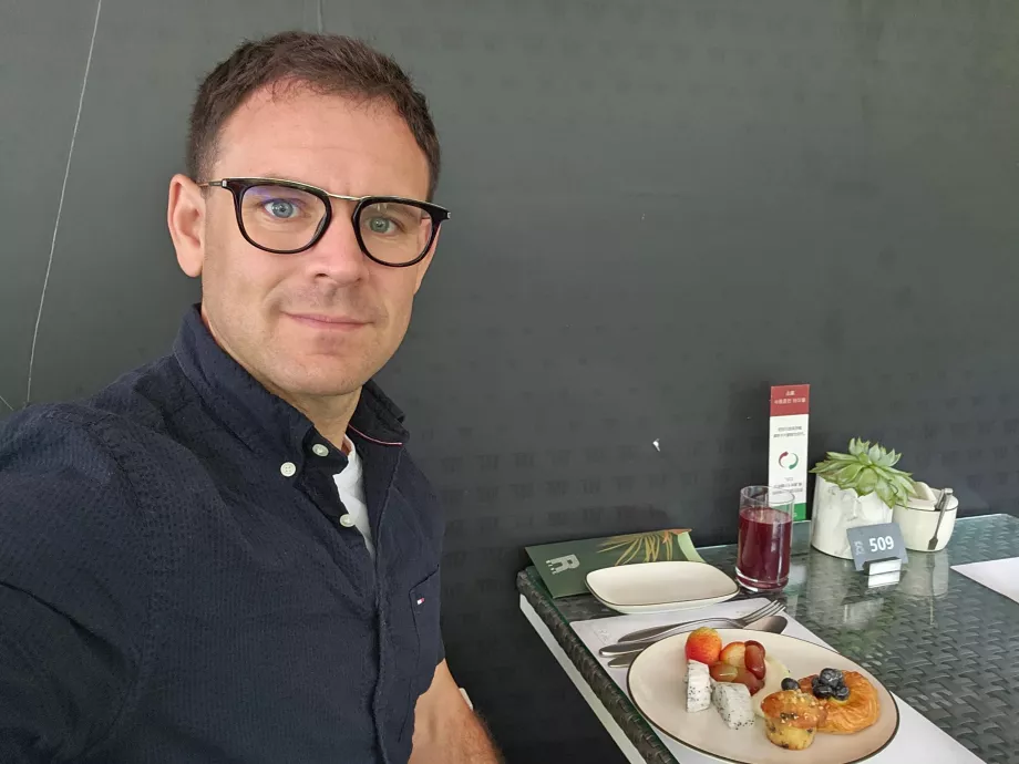 Frukost på restaurang Rise