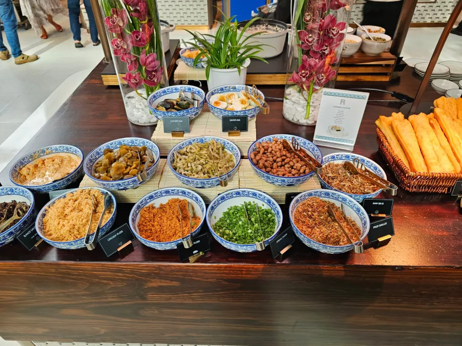 Frukost på restaurang Rise