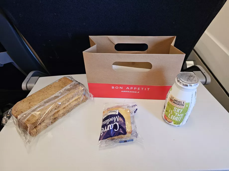 Andra service på en långdistansflygning