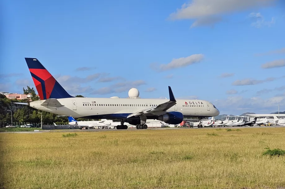 Delta Air Lines med avgång från SXM