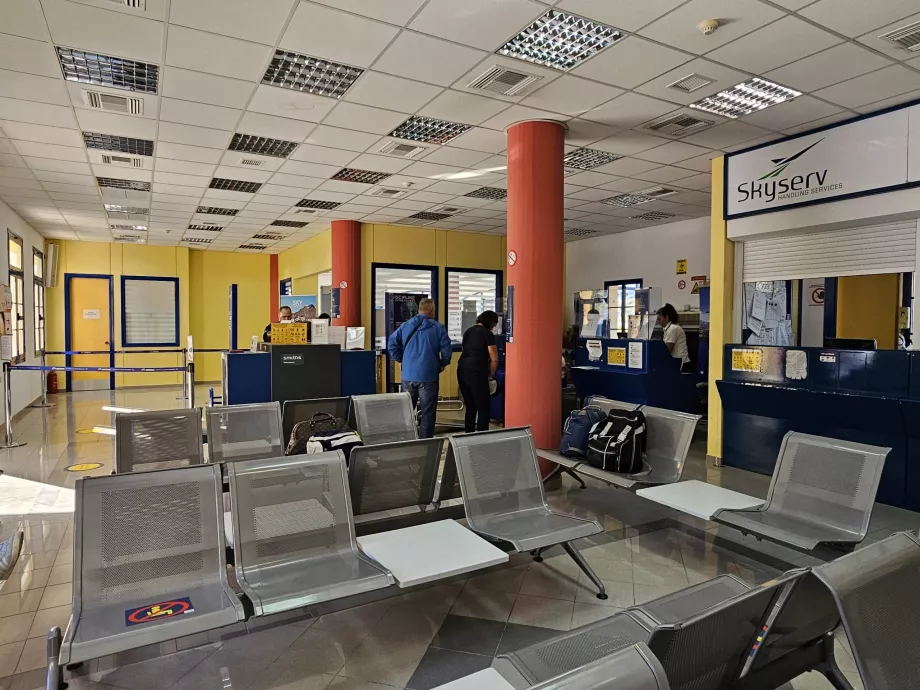 Incheckningsdiskar och säkerhetskontroll, Leros Airport