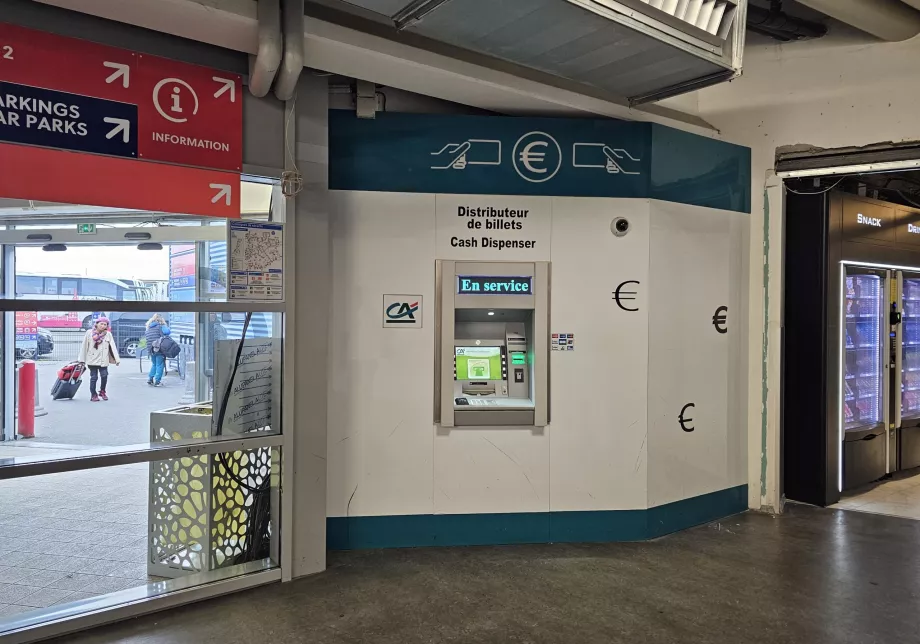 Bankomat i Terminal 1