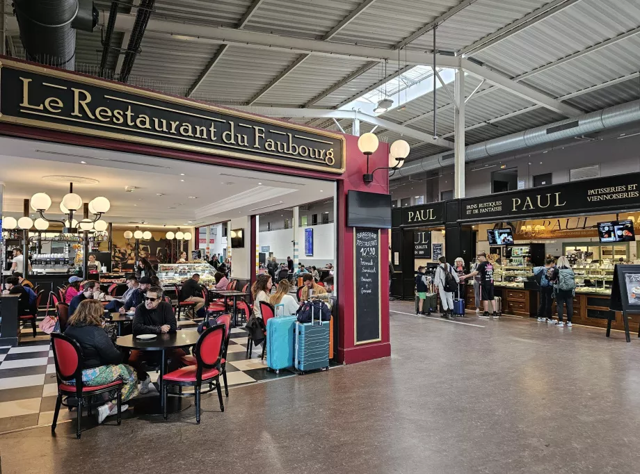 Förfriskningar, allmänt område, Terminal 2