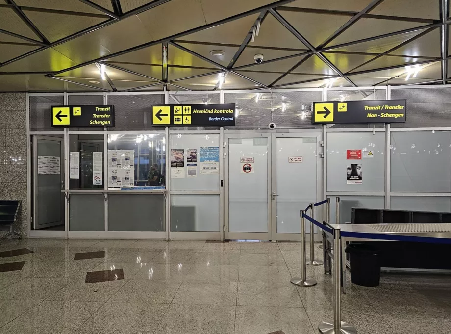 Transfer mellan flyg, Bratislava flygplats