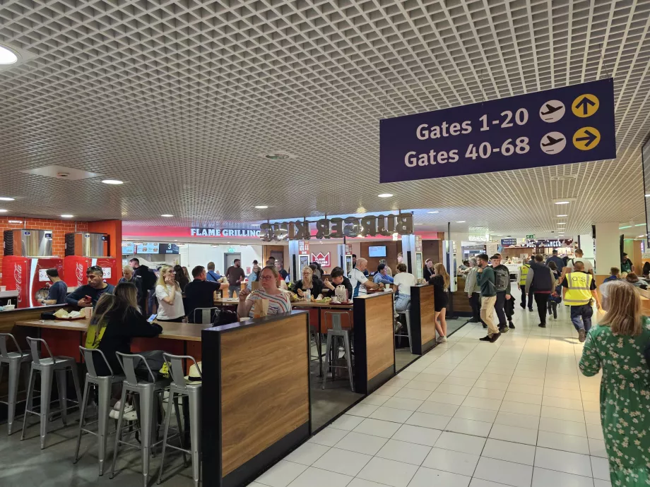 Food Court, transitzonen