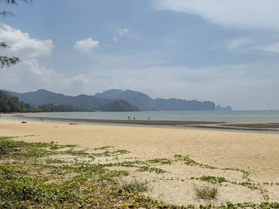 Nopparat Beach