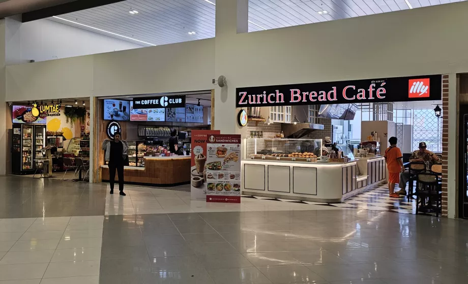 Caféer i avgångshallen (allmänt område)