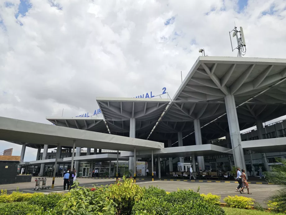 Terminal 2