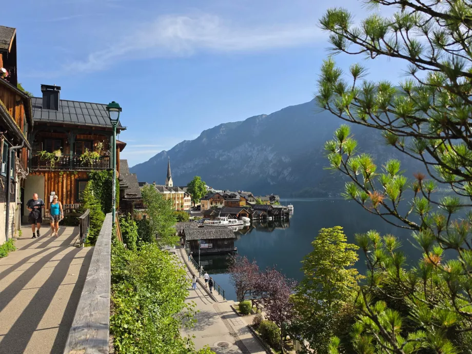 Utsikt över Hallstatt från Hallberg Street