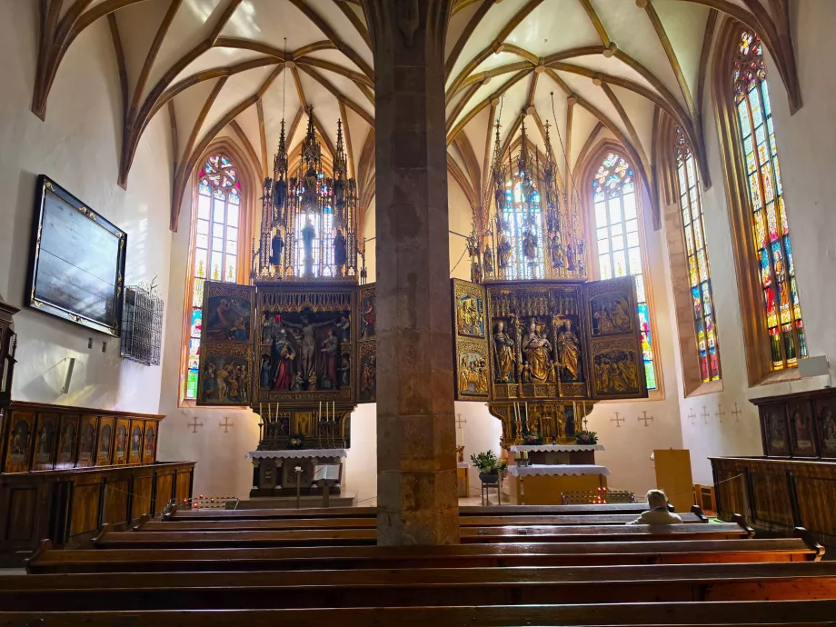 Berömda altare i den katolska kyrkan i Hallstatt