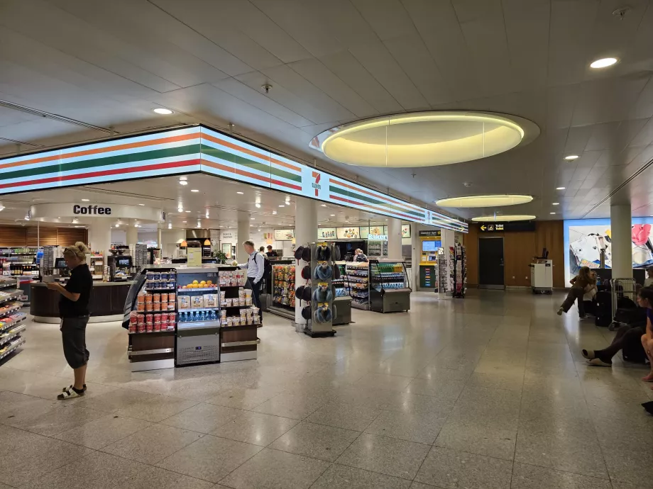 Minimarket 7 Eleven vid Terminal 2