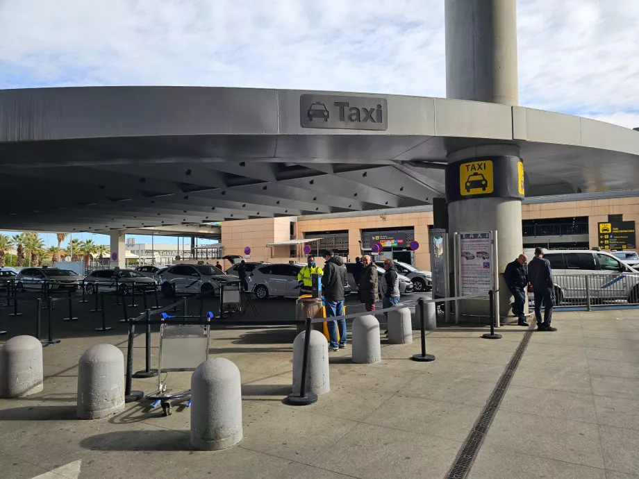 Taxistation