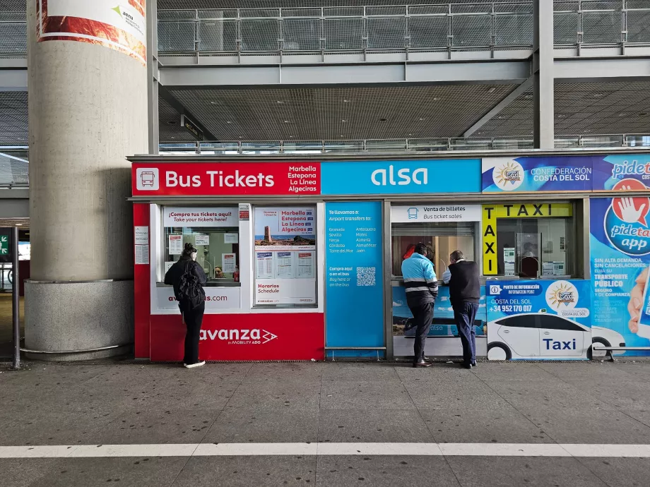 Biljettkontor för långfärdsbussar