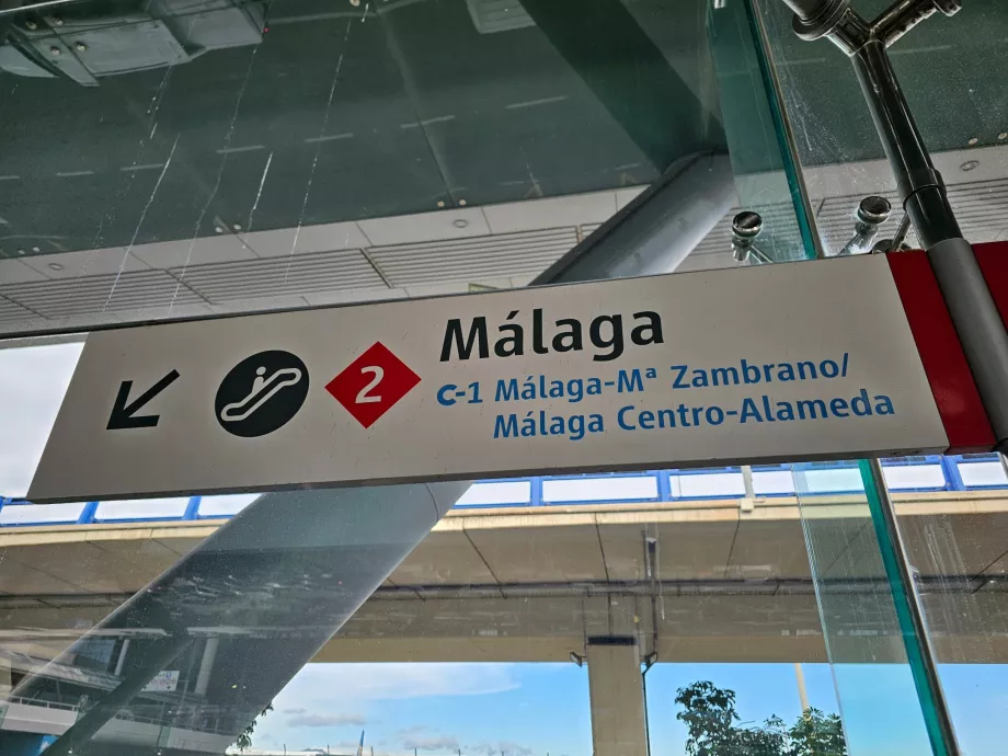 Plattform 2, med destination Málagas centrum