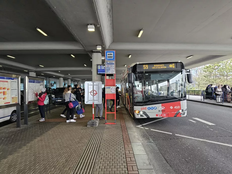 Hållplats för trådbuss, Terminal 2