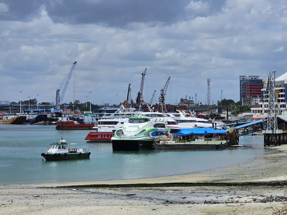 Hamn i Dar es Salaam