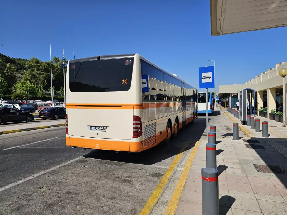 KTEL- och DES-bussar