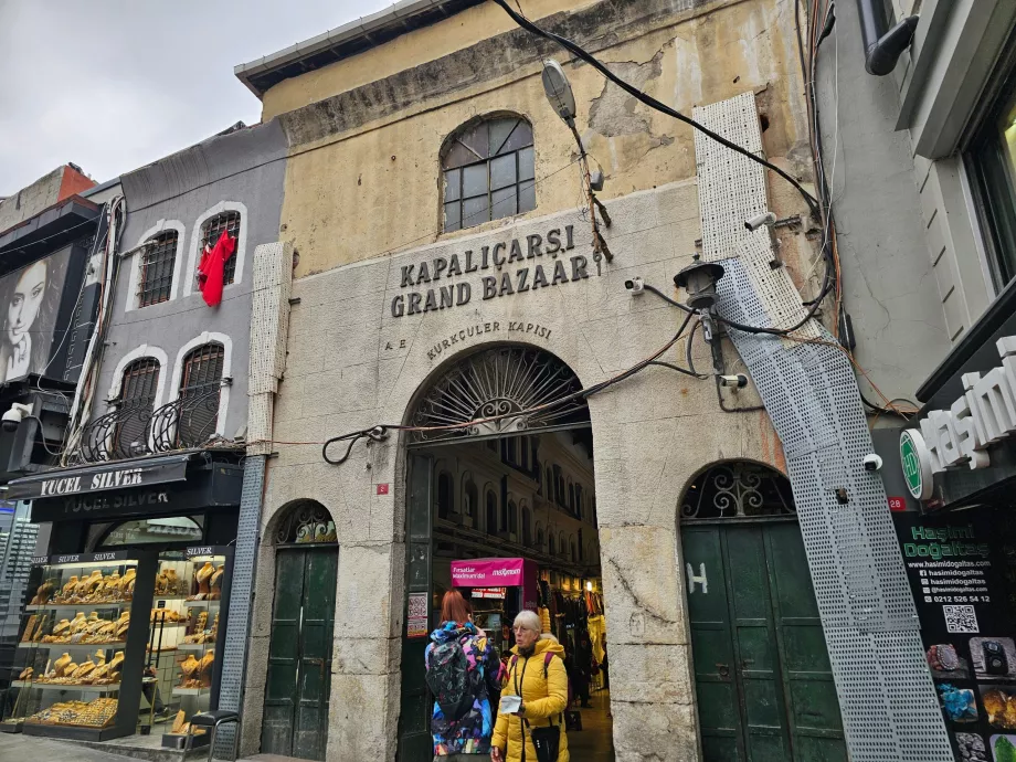 Inträde till Grand Bazaar