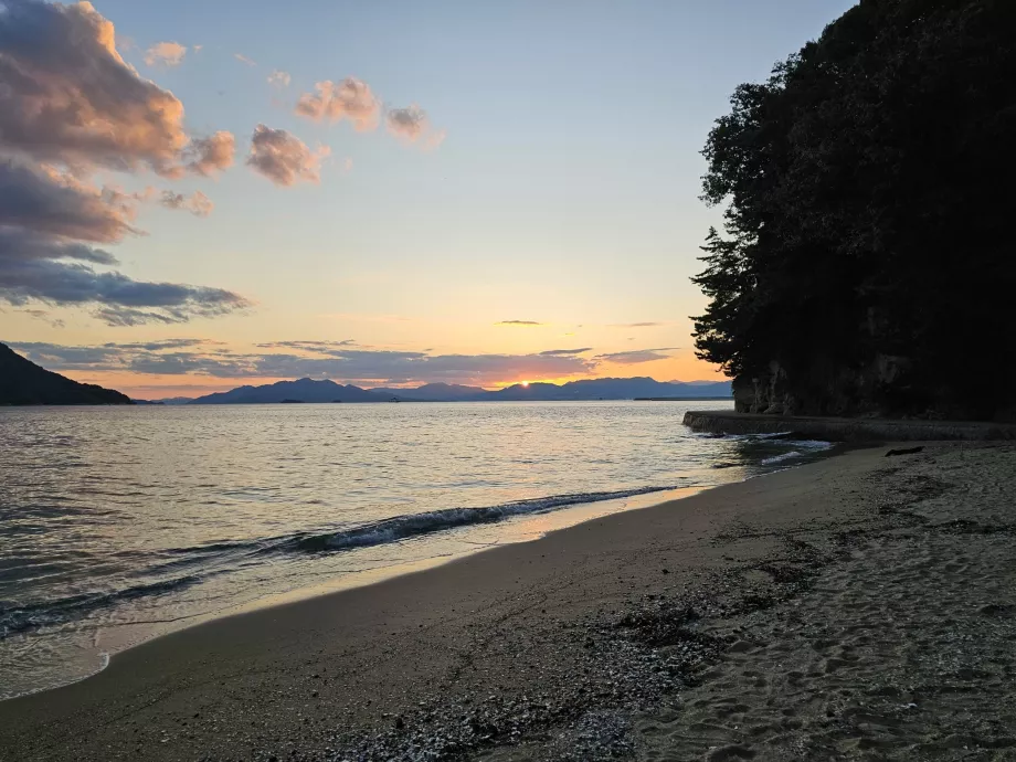 Solnedgång, Ujina Island