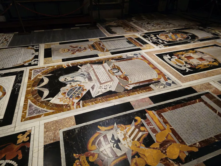 Golv i St John's Cathedral