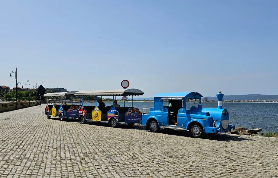 Turisttåg i Nessebar