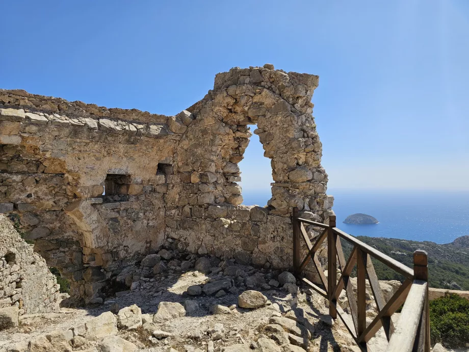 Monolithos slott