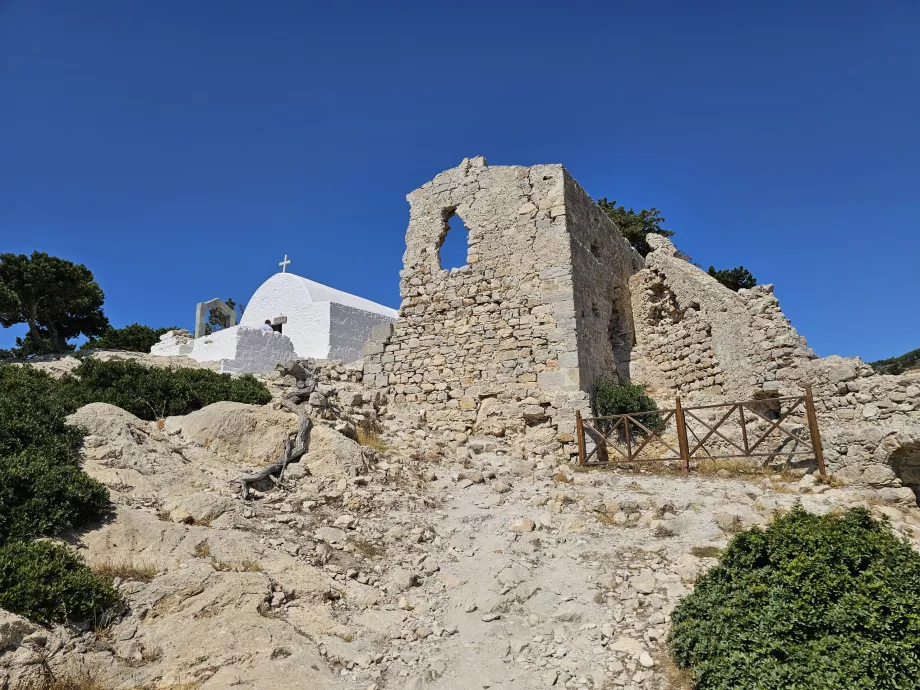 Monolithos slott