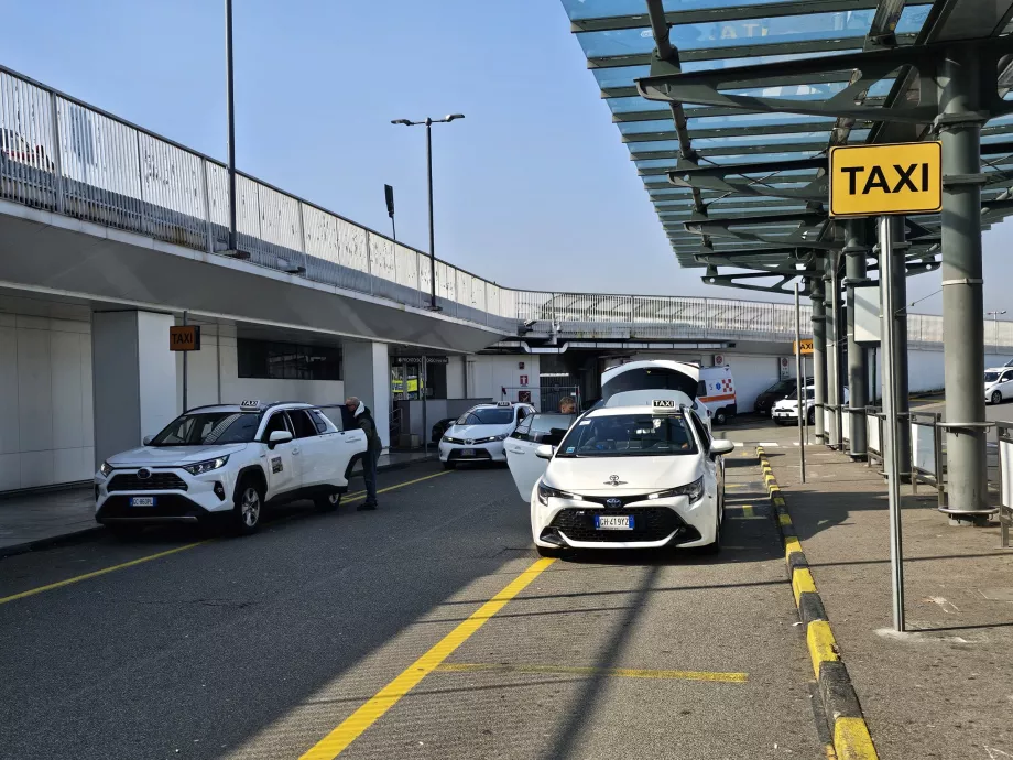 Taxistation