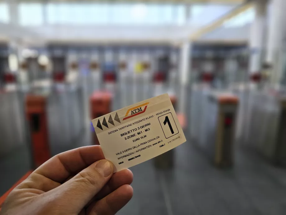 Pappersbiljett för kollektivtrafik