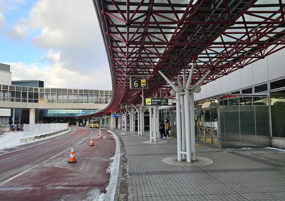 Sapporo flygplats inrikes terminal