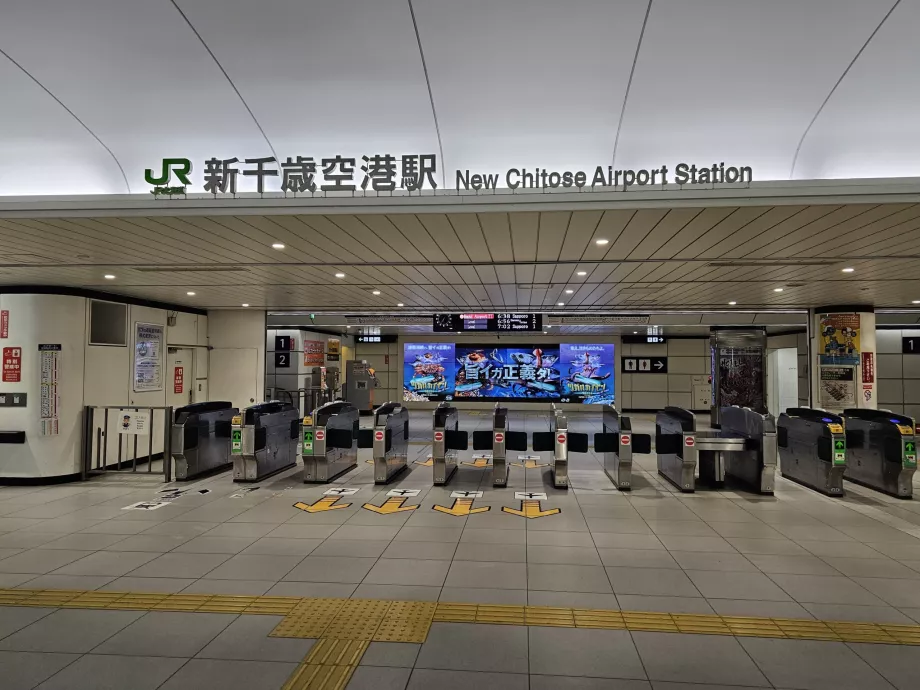 Ingång till järnvägsstationen