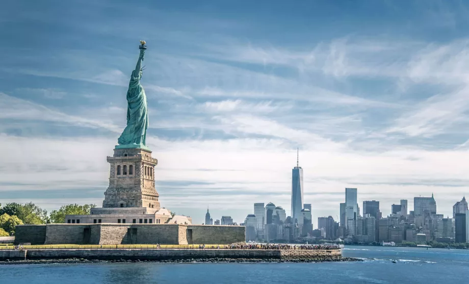 Frihetsgudinnan och Manhattan