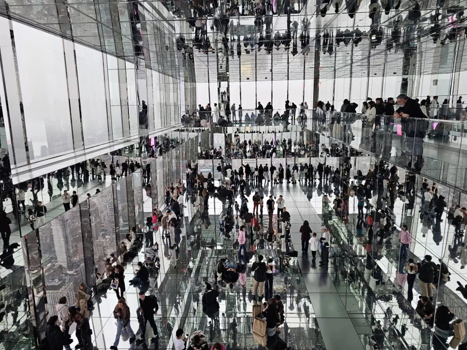 Summit One Vanderbilt, Spegelsalen