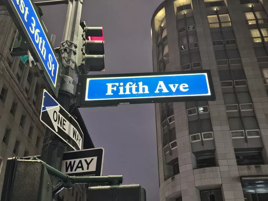 5. Avenue, varumärke