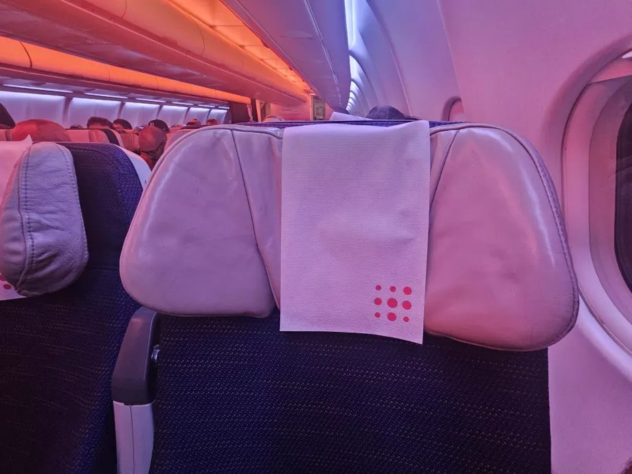 Justerbart nackstöd