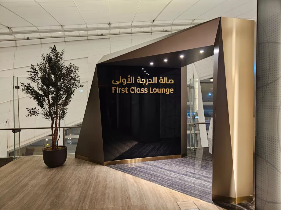 Transitlounge i Abu Dhabi